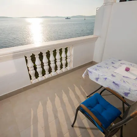 Aparthotel Niko Dalmacija