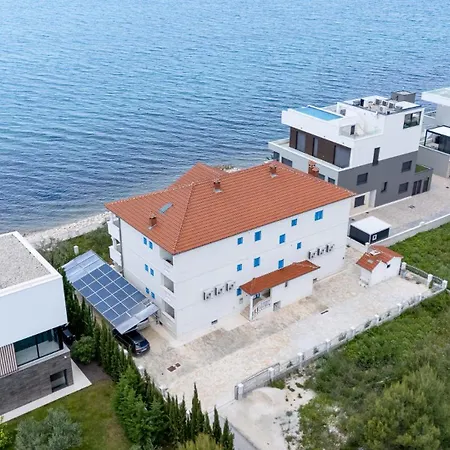 Aparthotel Niko Dalmacija