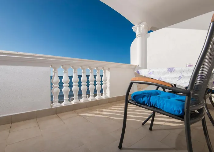 Niko Dalmacija 3* Sukošan